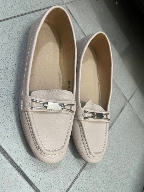 Women shoes size 39- Shoes***