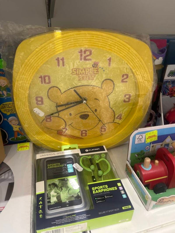 Winnie the pooh wall clock - decor*