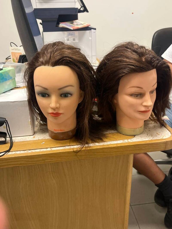 Mannequin Heads with human hair (€25 each) - Supplies*