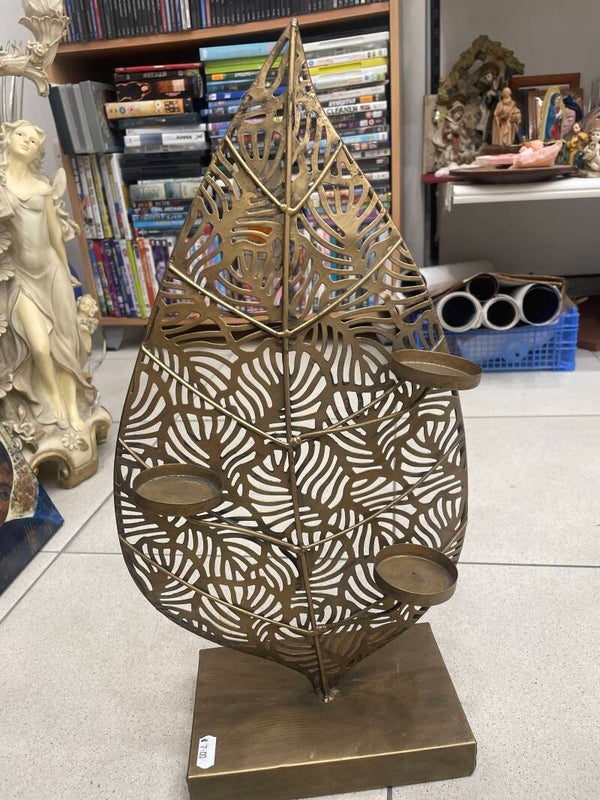 Metallic Candle Holder - Candles