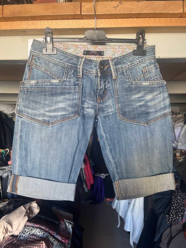 Women’s sorts - size 34****