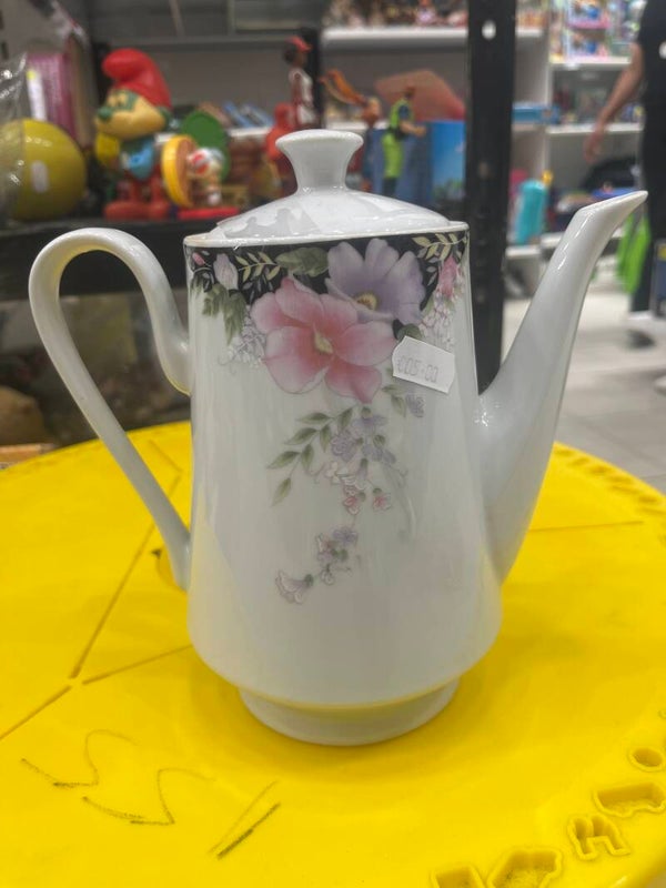 Porcelain Teapot-Supplies*
