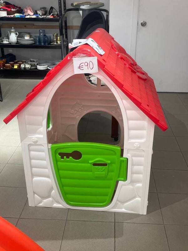 Outdoor DollHouse - toys*