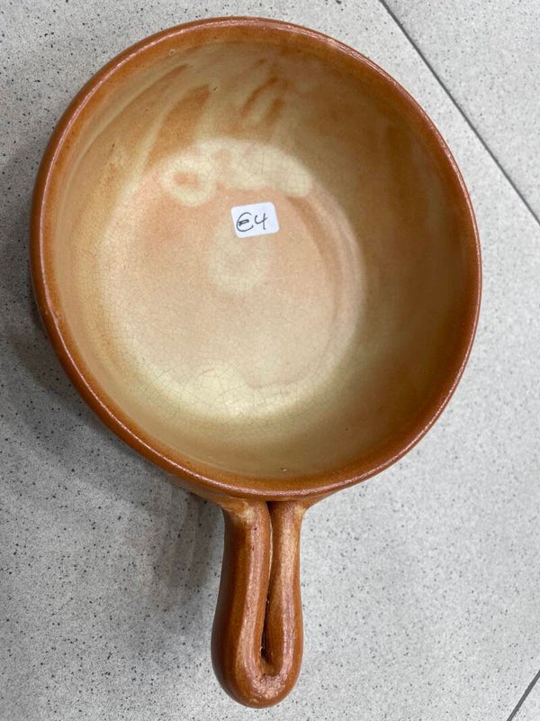 Terracotta single holder bowl- Supplies ***