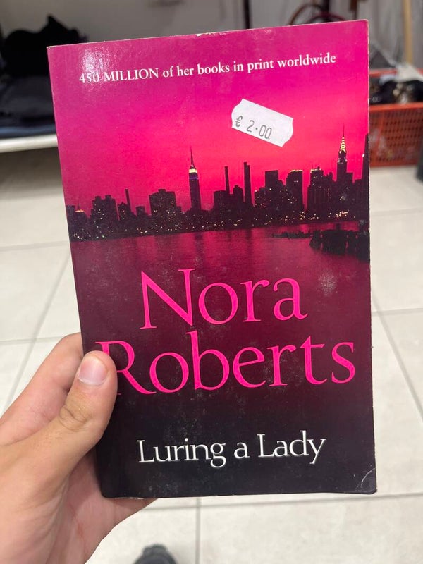 Luring a Lady - Books*