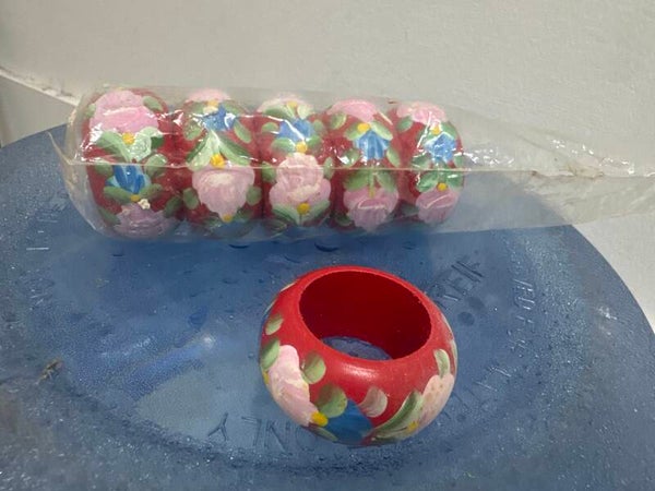 Wooden napkin rings 6pcs- Supplies ***