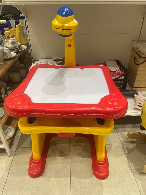 Projects desk -Children’s ***