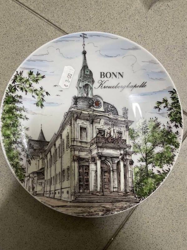 Porcelain plates-decor***