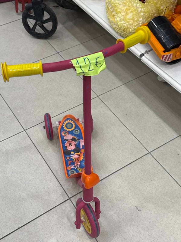 Mickey Mouse Scooter - Toys*