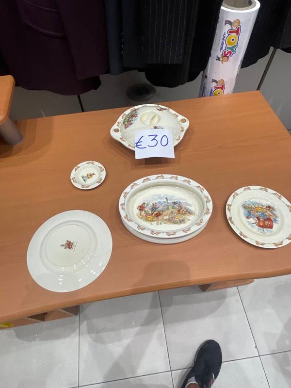 Royal Doulton Bunnykins ceramic tableware pieces Set - Supplies*
