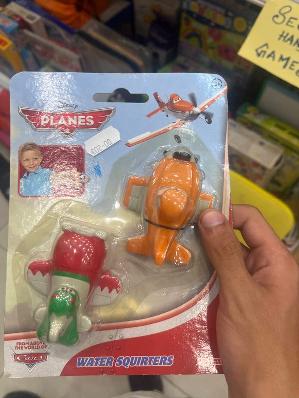 Disney Planes Water Squirters - Toys*