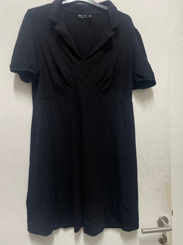 Women ASOS Dress - Size 18