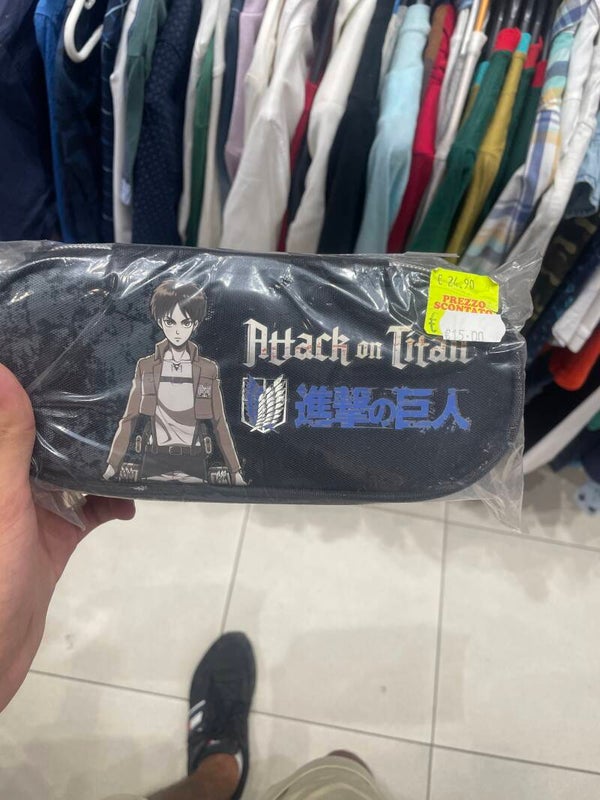 Attack On Titan Pencil Case - Stationary*