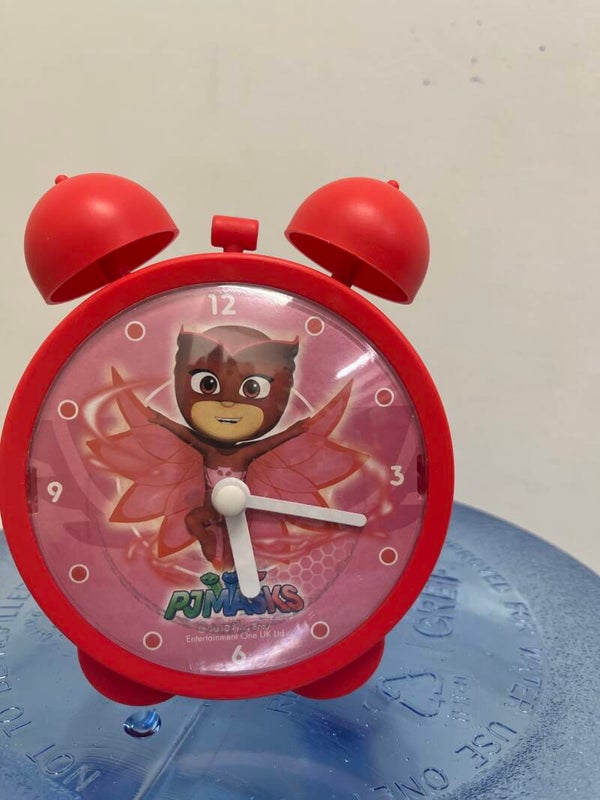 Table clock- Supplies ***