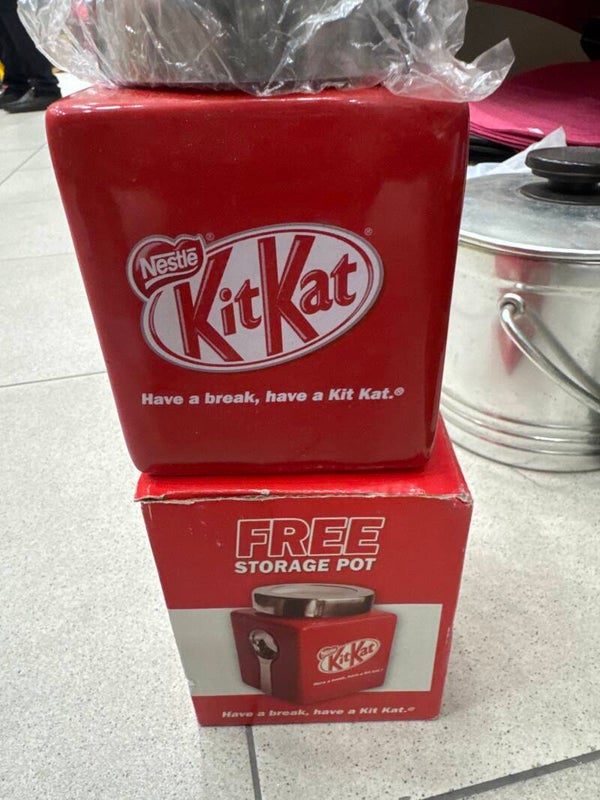KitKat ceramic jar- Supplies ***