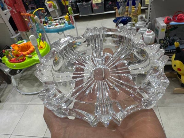 Clear glass ashtray- Ashtray ***