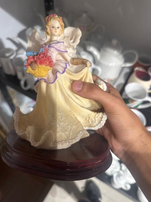 Women with Basket Figurine - Figurines*