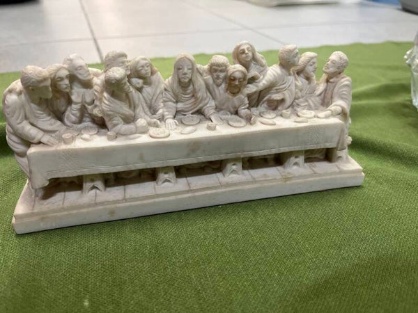 The Last Supper Statue- Religious ***
