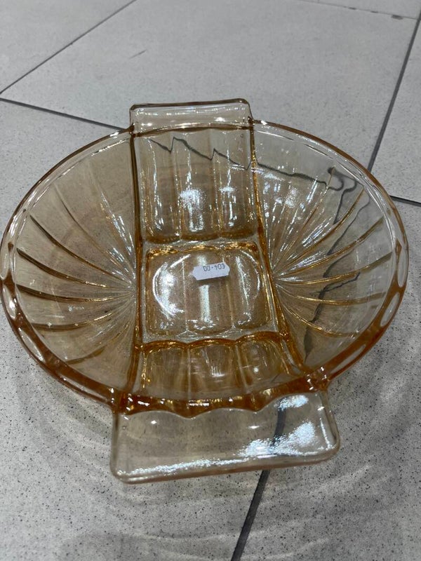 Glass serving bowl- Supplies ***