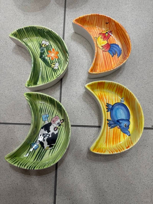 Ceramic dishes- Supplies ***