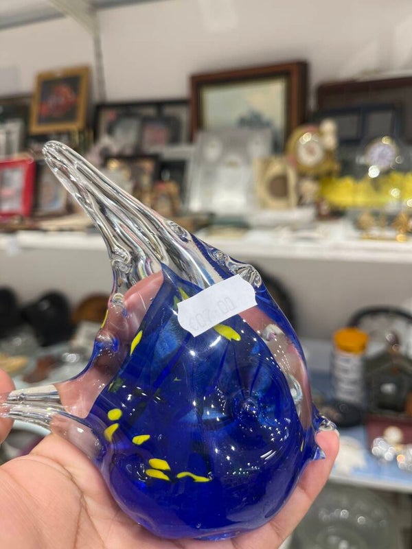 Valletta Glass Fish - Collectibles