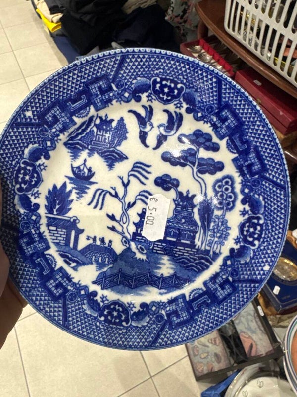 Decorative Plates-Decor***