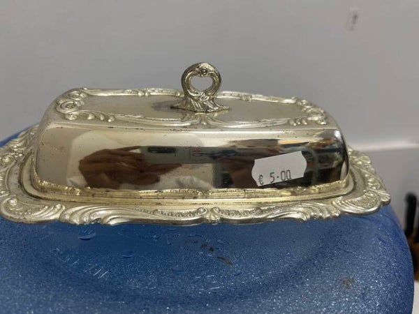 Butter Dish-Supplies ***