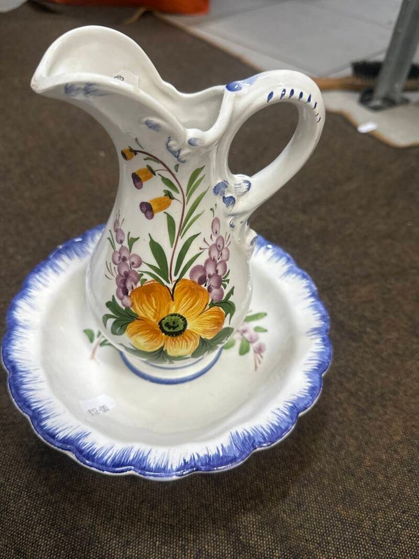 Ceramic pitcher set- Supplies***