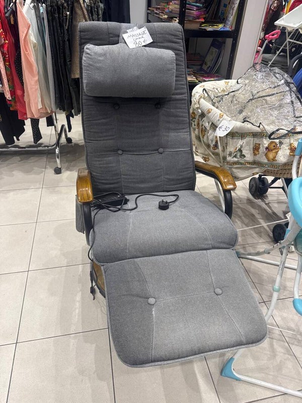 Massage chair - Furniture*