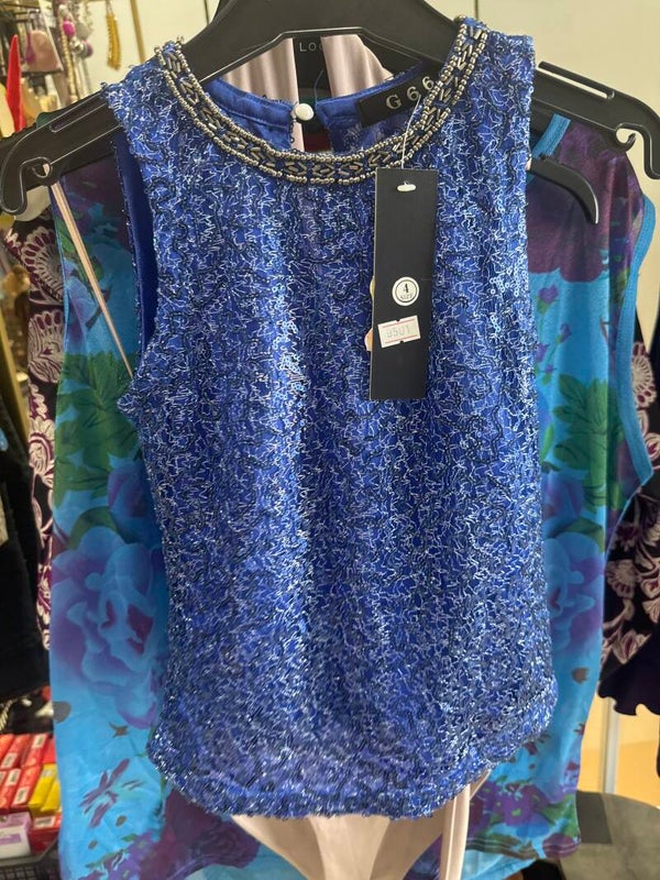 Girls brand new T-Shirt-Size:4*