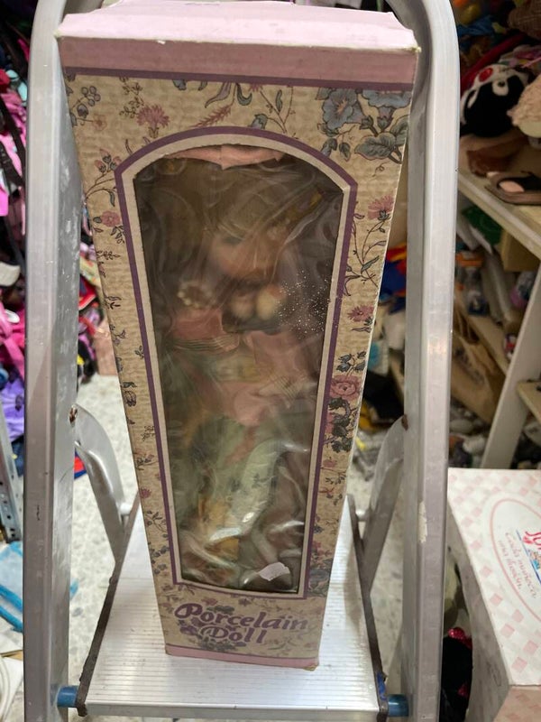 Homeart Doll - Collectible