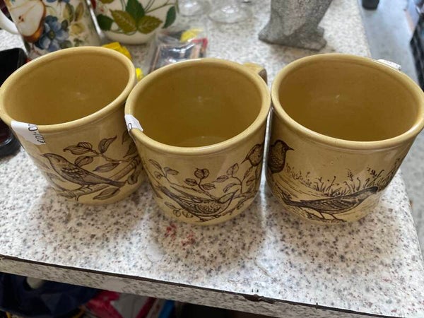 Mugs x 3 - €1 Each