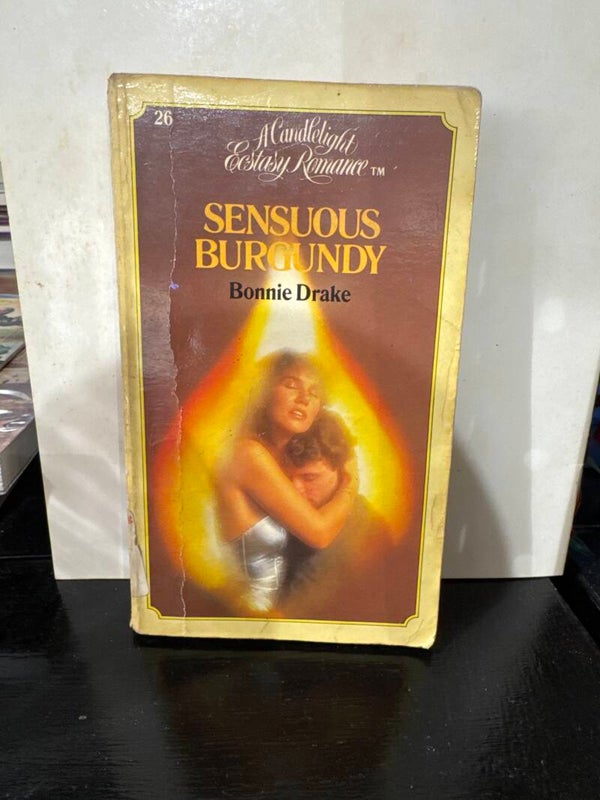 Sensuous Burgundy- Bonnie Drake - Books*