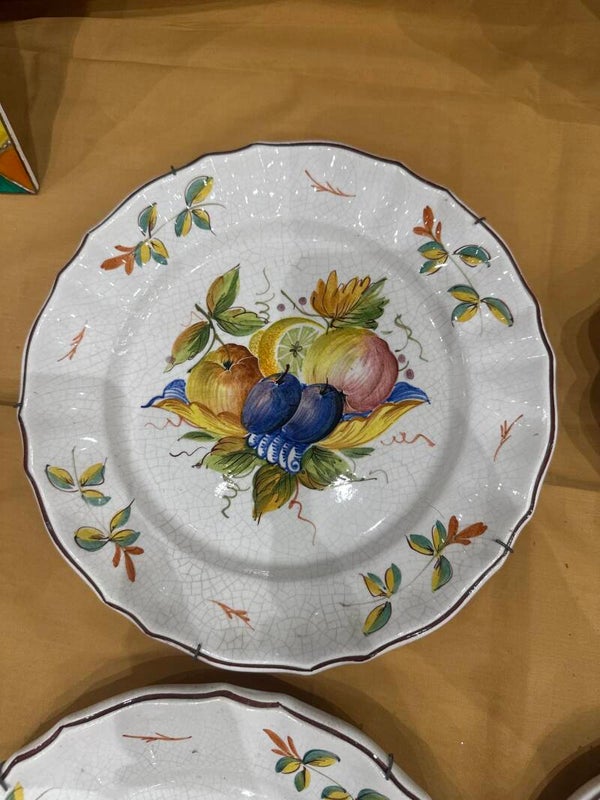 Wall Plates-Decor***