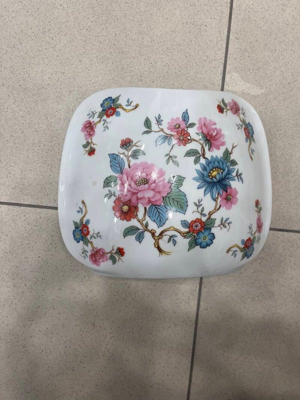 Porcelain Dish - Decor