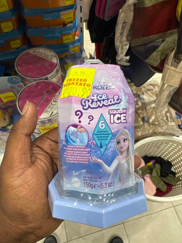 Frozen Ice Reveal - Toys***