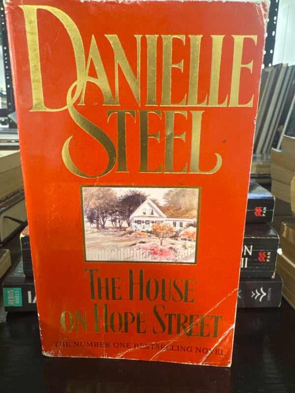 The House On Hope Street - Danielle Steel - Books**