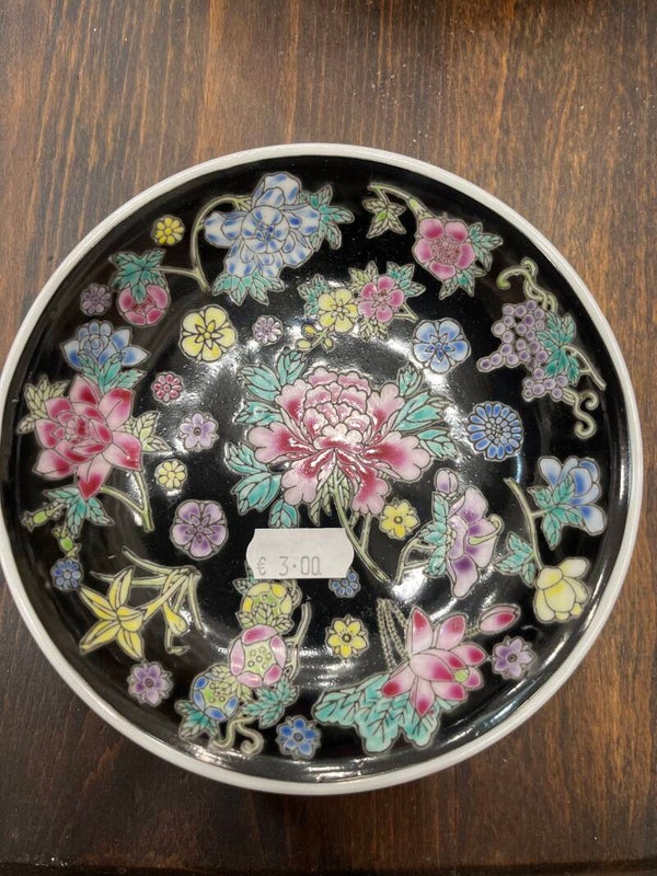 Chinese Porcelain Floral Plate - Decor