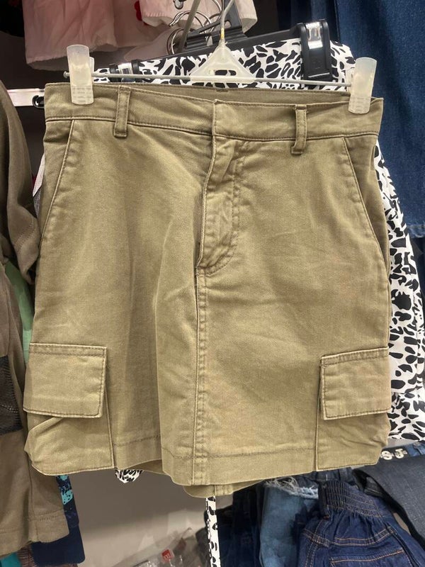 Girls Skirt - Size 32