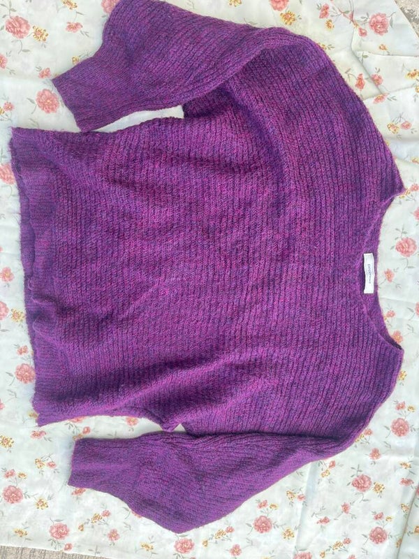 Women sweater small size