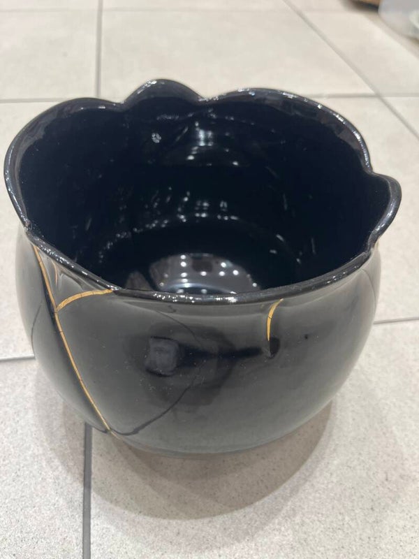 Ceramic Vase- Vase ***