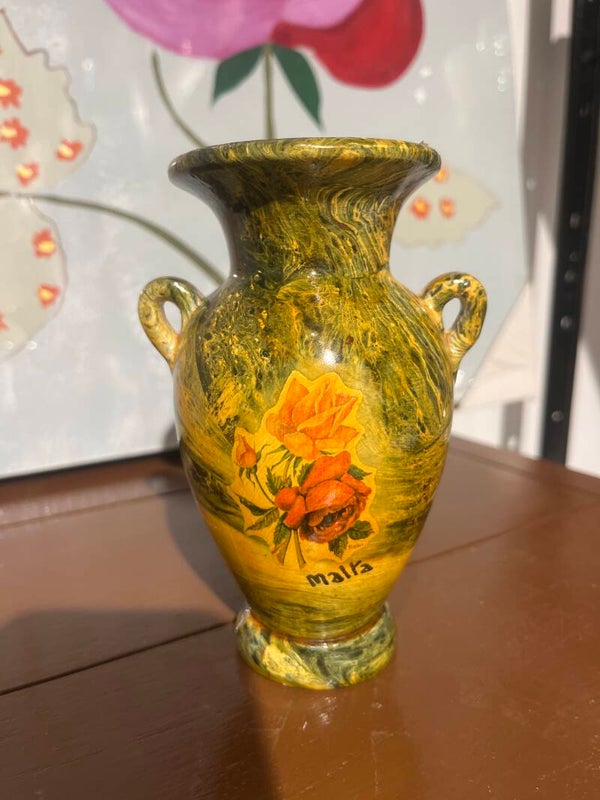 Old Malta Vase - Decor