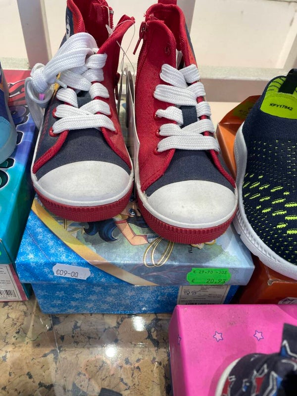 Boys Shoes - Size 29