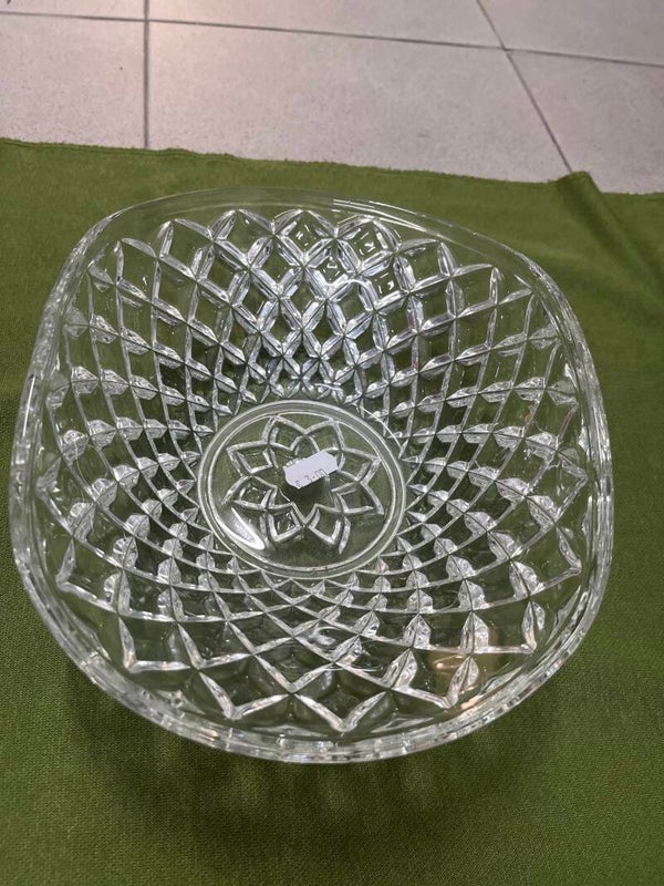 Serving Bowl- Supplies ***