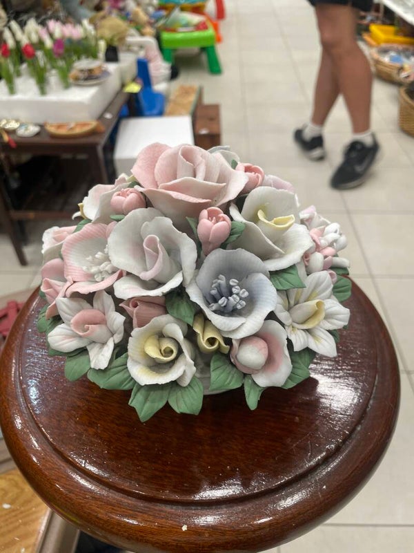 Capodimonte Porcelain Floral Basket - Decor