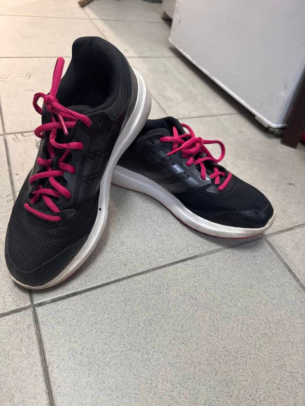 Adidas size 40- Shoes ***