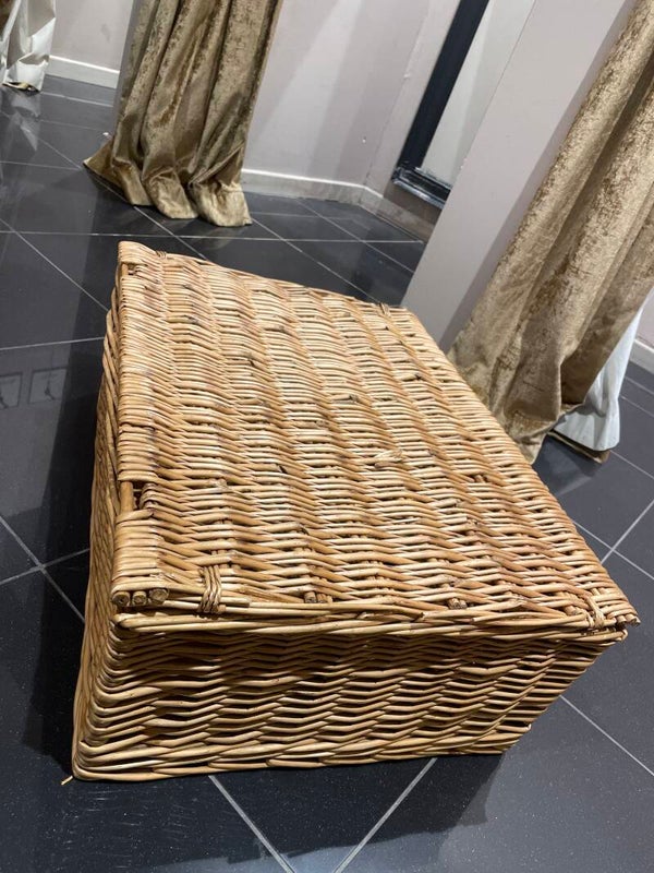 Handmade wicker storage basket- Supplies ***