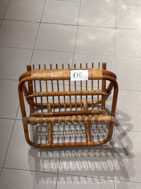 Magazine Rack - Furniture ***
