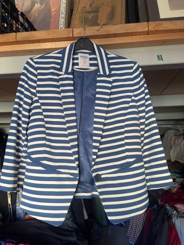 Women Blazer -Size Medium**