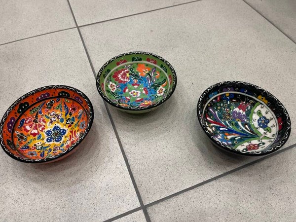 Ceramic hand painted bowl- Supplies ***